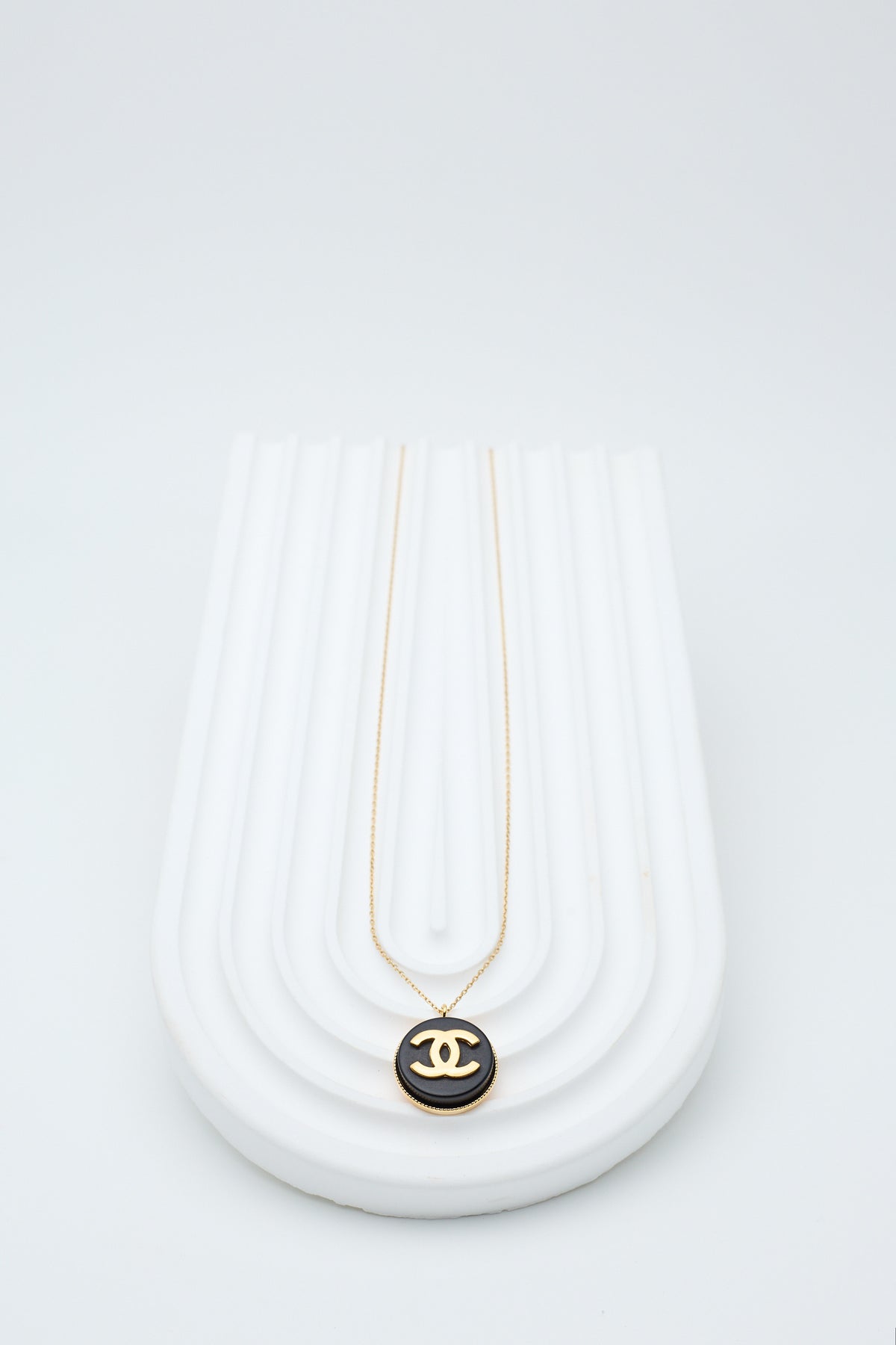 Collier Adrienne