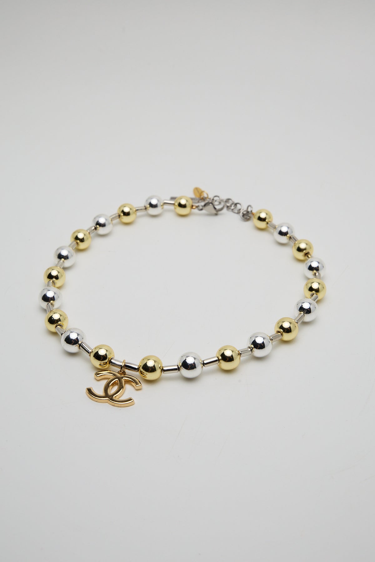 Collier 007