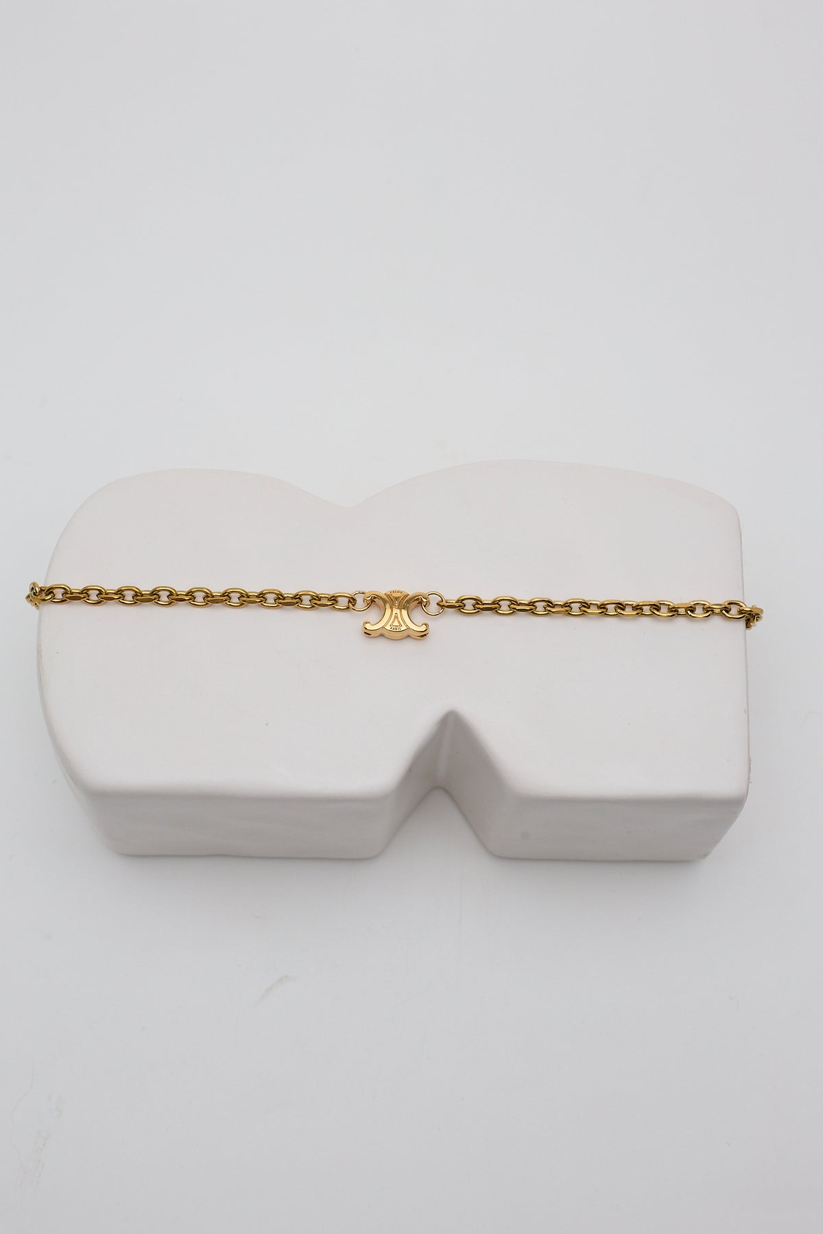 Collier Maggie