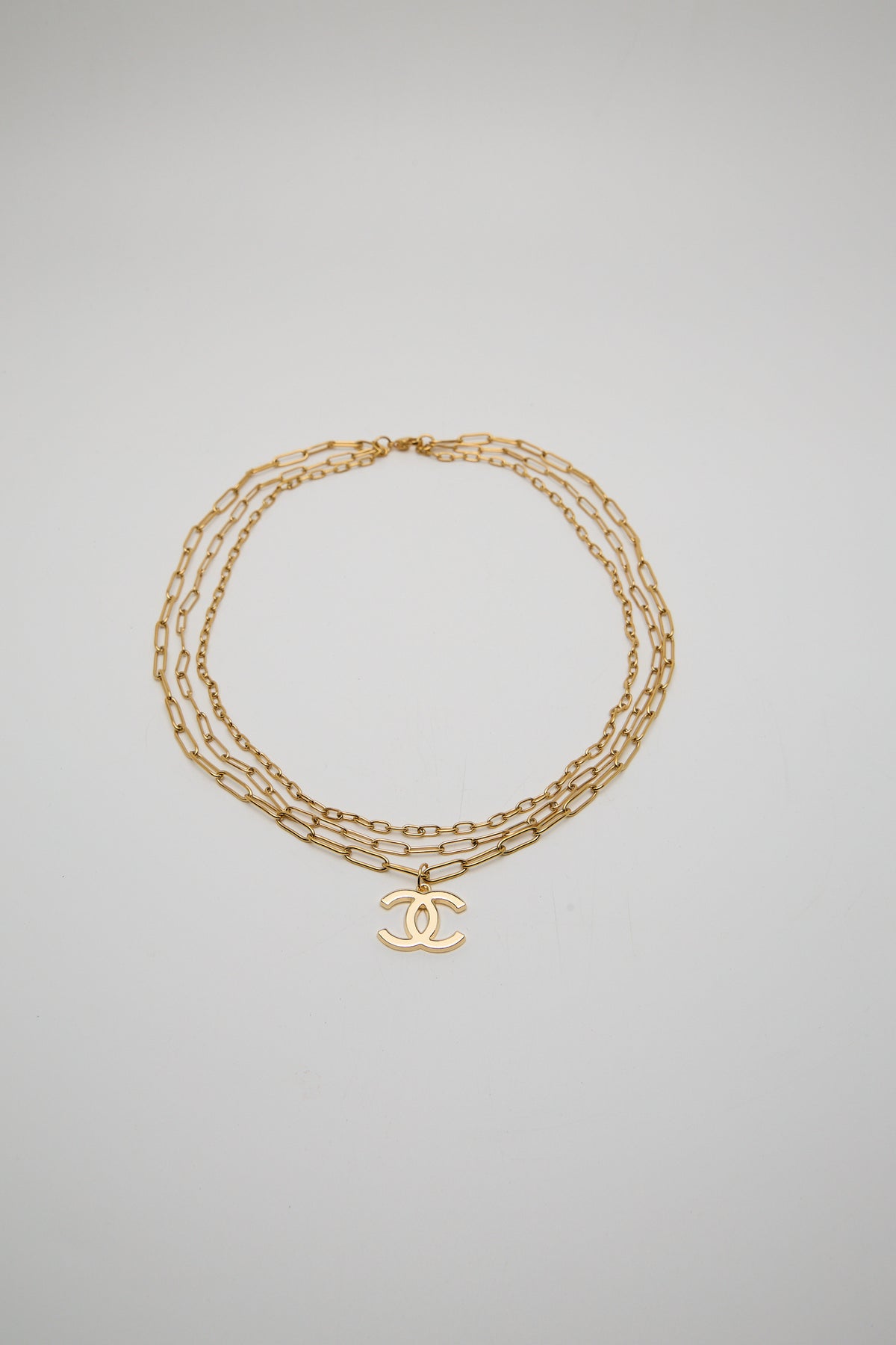 Collier triple rang Ilona